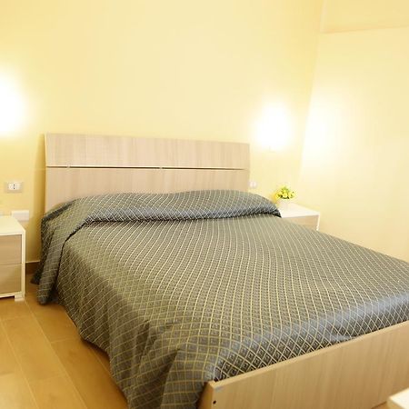 Hotel Il Quadrifoglio Torre del Greco Eksteriør billede