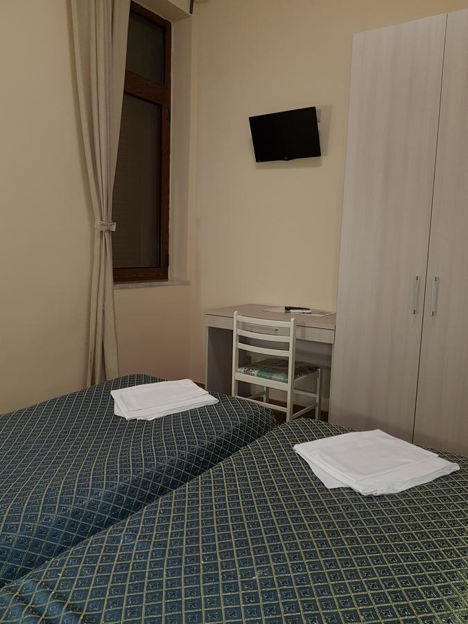 Hotel Il Quadrifoglio Torre del Greco Eksteriør billede