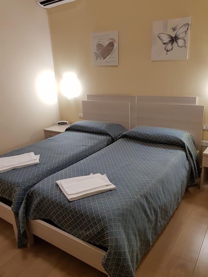 Hotel Il Quadrifoglio Torre del Greco Eksteriør billede